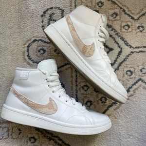 Nike Court Royale 2 Mid Snakeskin size 8